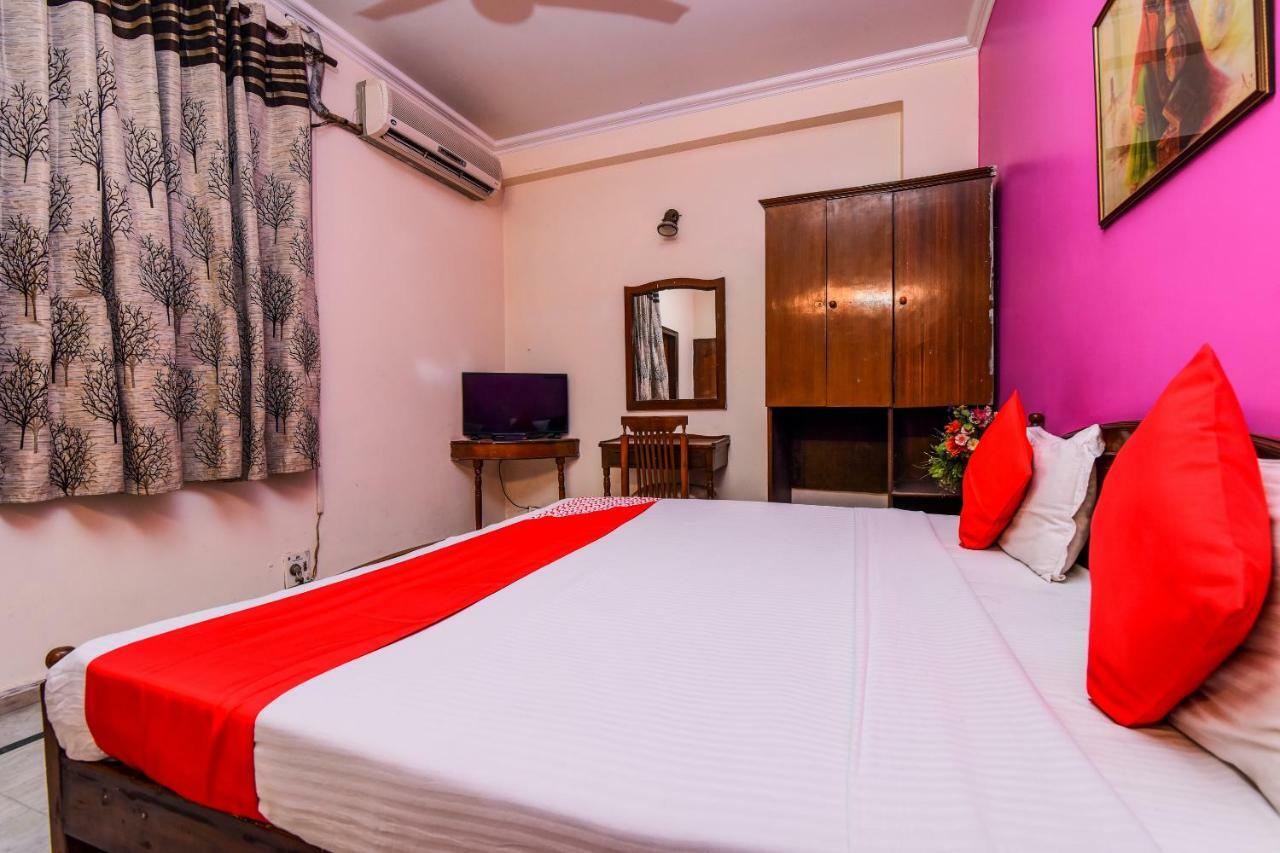 Oyo 3647 Hotel Rahul Palace New Delhi Exteriör bild